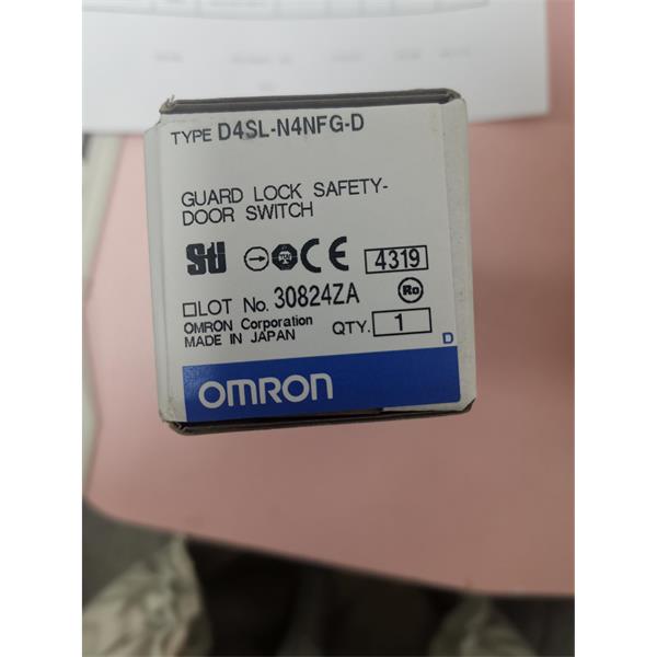 OMRON歐姆龍 接近傳感器E2E-X5D1-T-N 2M